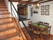 high quality apartment very central with sunny terraces and views